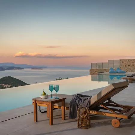 Symposium Infinity Villa *